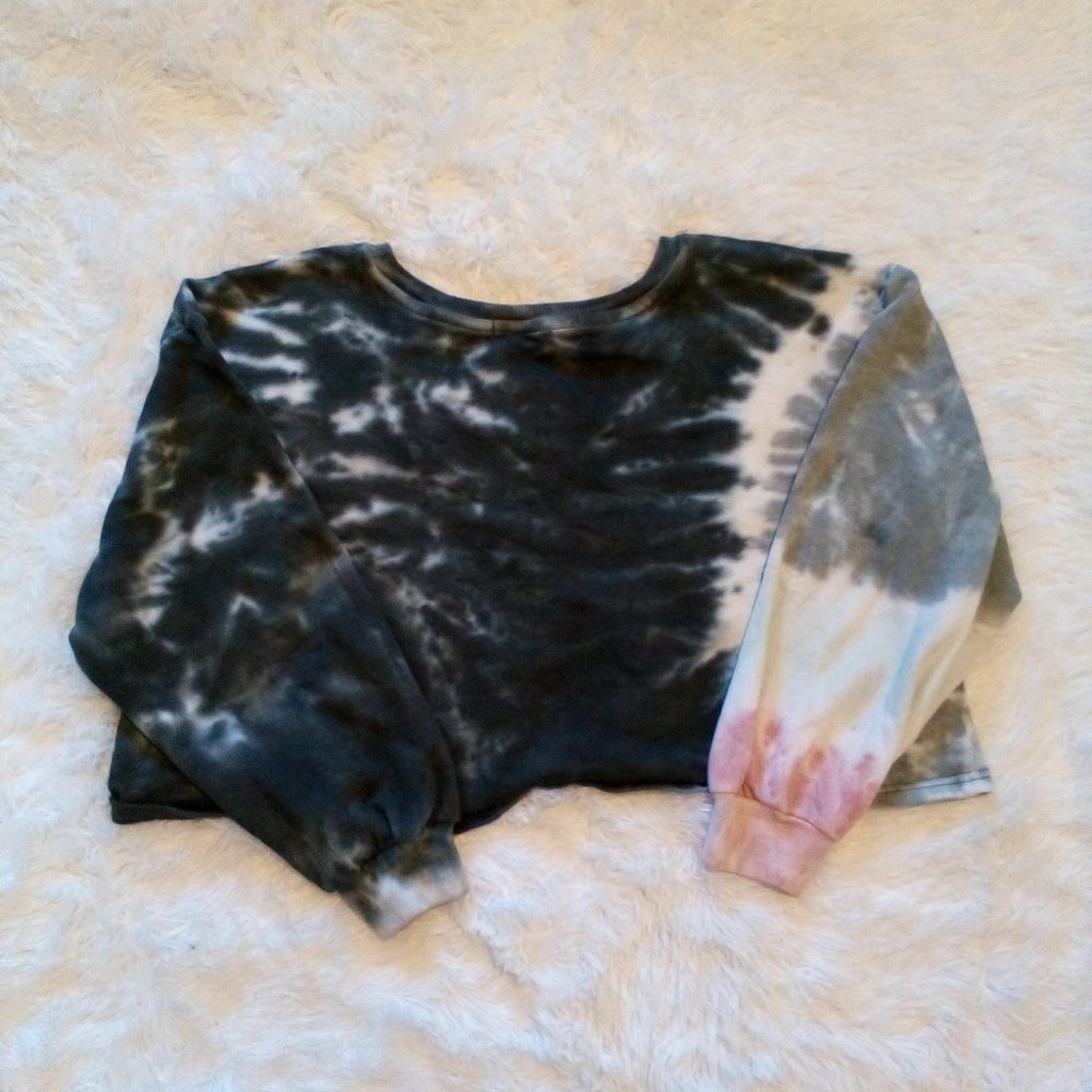 Tie Dye Cropped Pullover Sweater